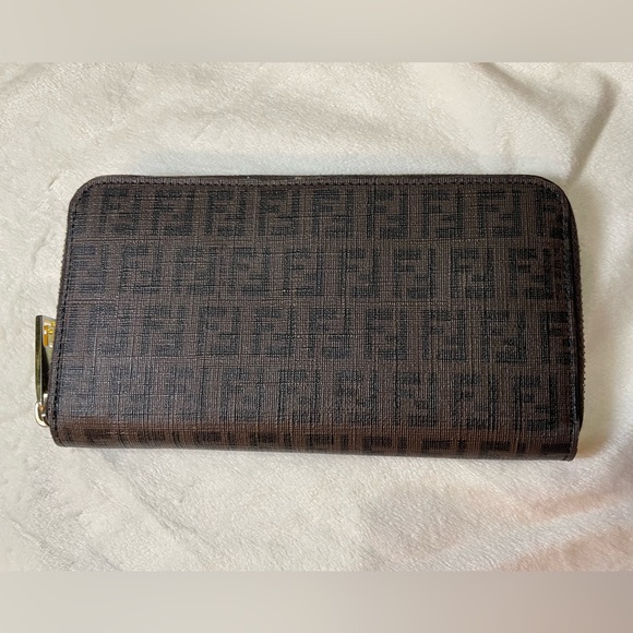 Fendi Brown Zucchino PVC Zippy Long Wallet 🤎 - Picture 1 of 16
